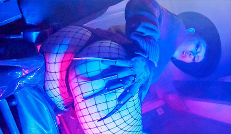 _Salem Bitchcraft_ art model picture