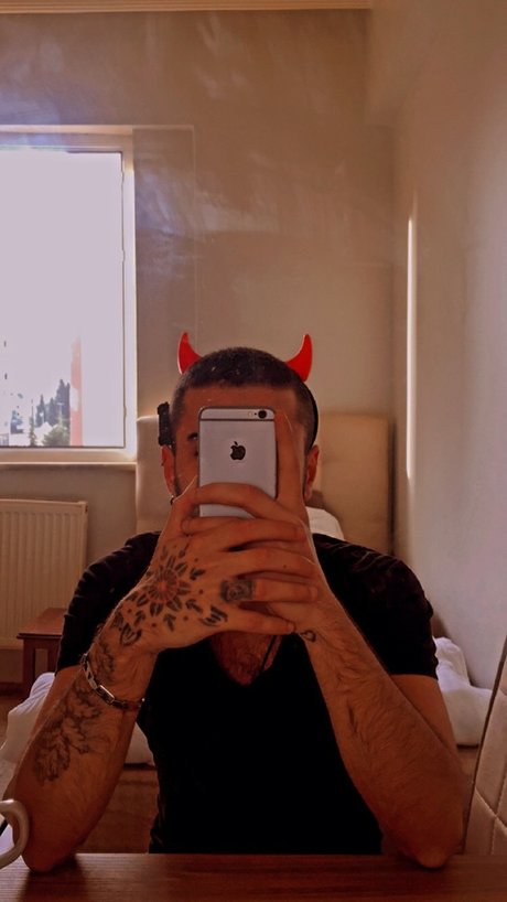 _ahin beautiful star galleries