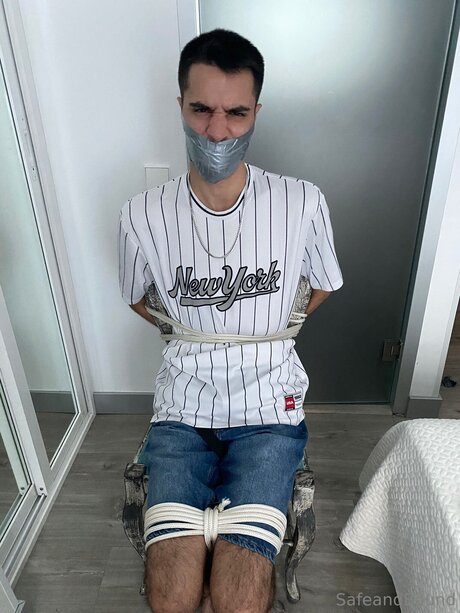 Safe and Bound nice model galleries