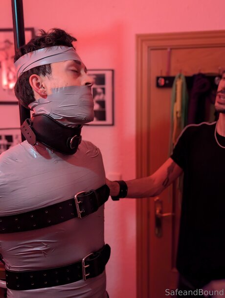 leather leggings onlyfans free porn pictures