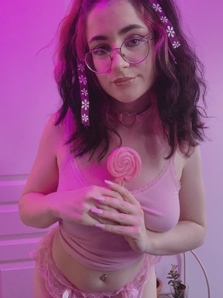 Blue Velvet pretty pornstar image