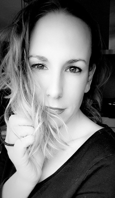 naomicuph nudes actress pic