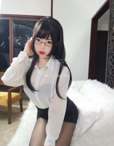 niyeye2019 model porn picture