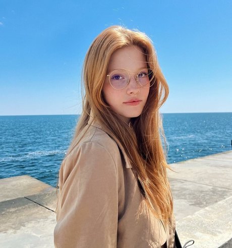 Katya Sitak xxx pornstar pictures