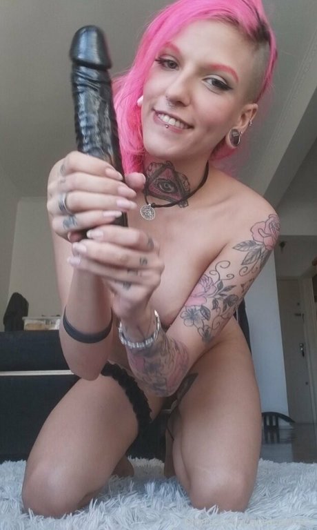 Qween Goddess hd actress galleries