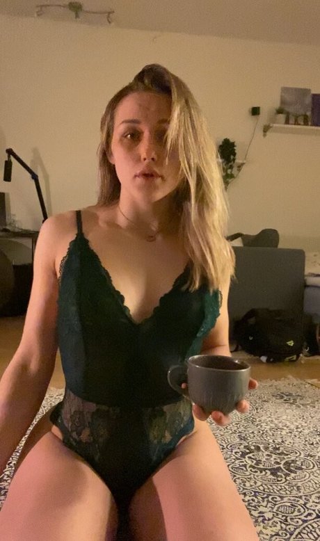 Ellen Akesson model hot picture