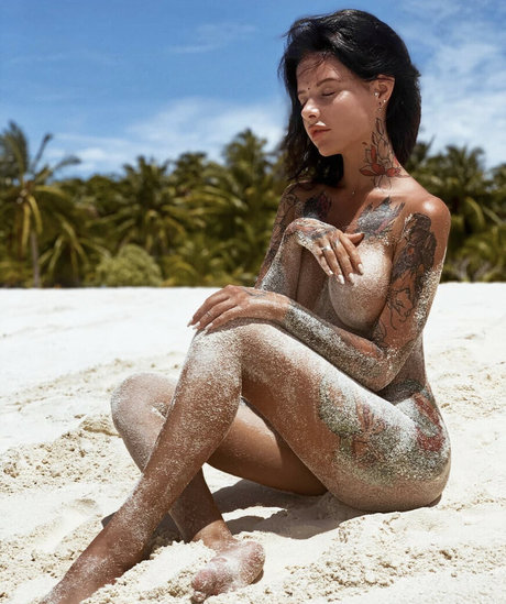 Myrrr Myrrrr porn actress archive