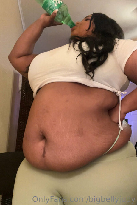 bigbellyjudy model pretty pic