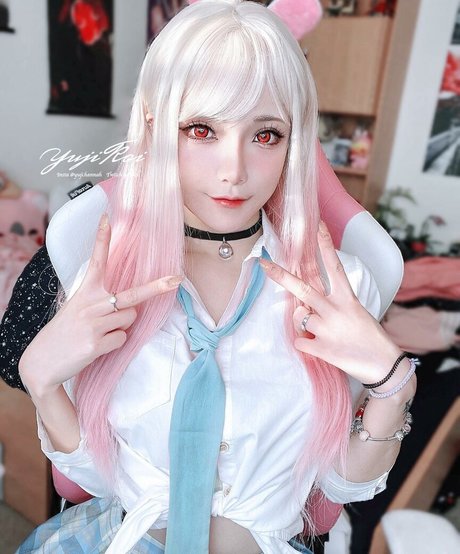 Yuji Koi star naked pictures