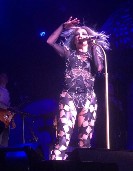 KeshaRose pornstar images