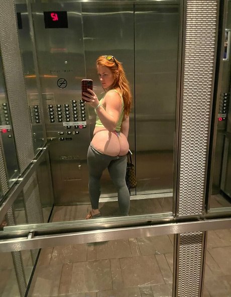 unashamed adult actress pictures