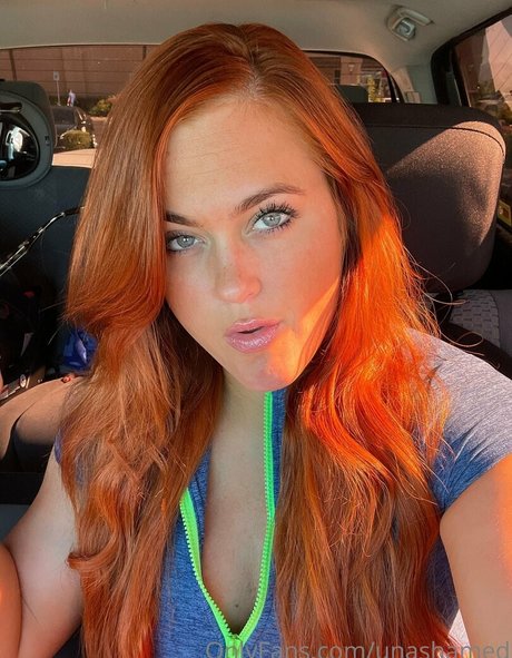 big tits skinny onlyfans exclusive photo