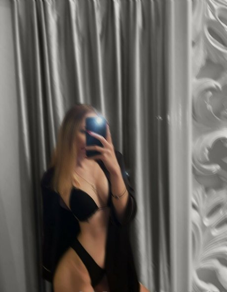 Daria Kipper nude actress pictures