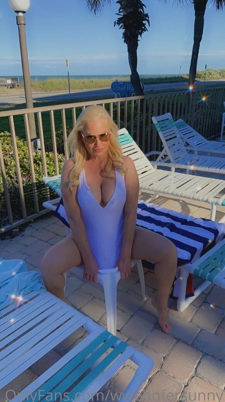 famous nude onlyfans free naked pictures