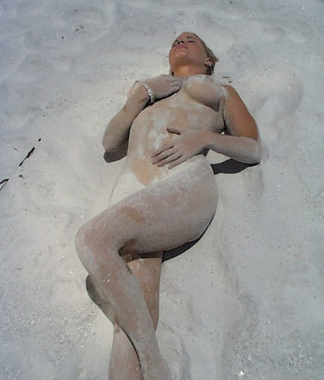 underground onlyfans erotic pic