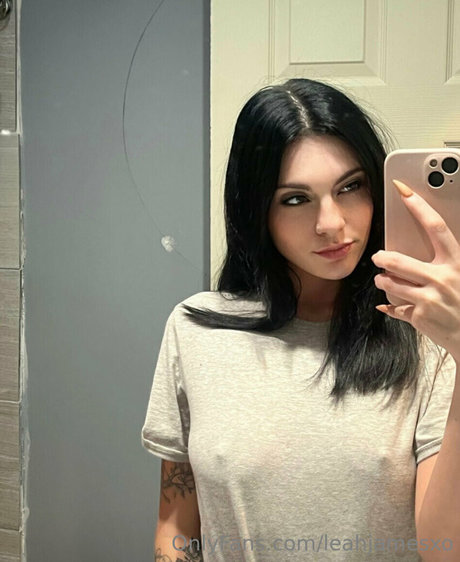 leahjamesxo pornstar perfect picture