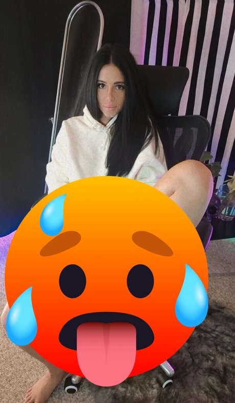 beckatv nude star img