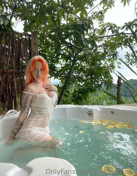 lewdwichitak high quality actress image