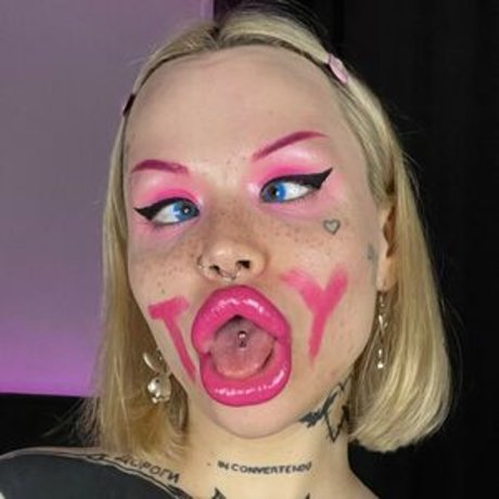 Nasty bimbo star xxx archive