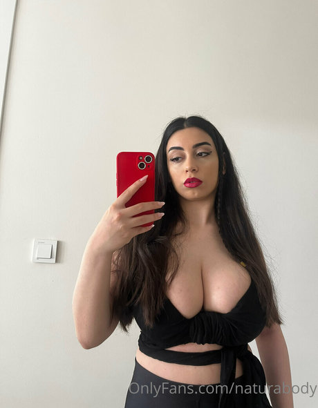 mervedamla xxx pornstar archive