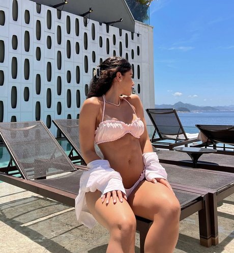 Iara Guimaraes nudes model photo