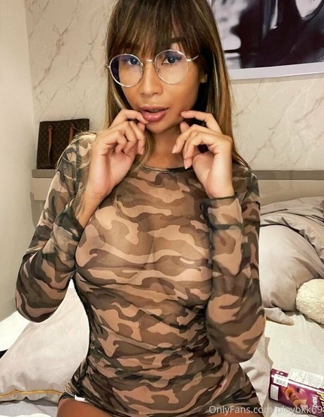 ploybkk nude model galleries