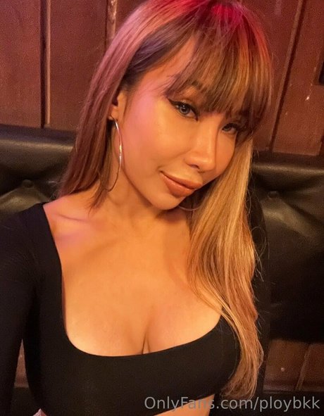 nude strip onlyfans pornographic photos