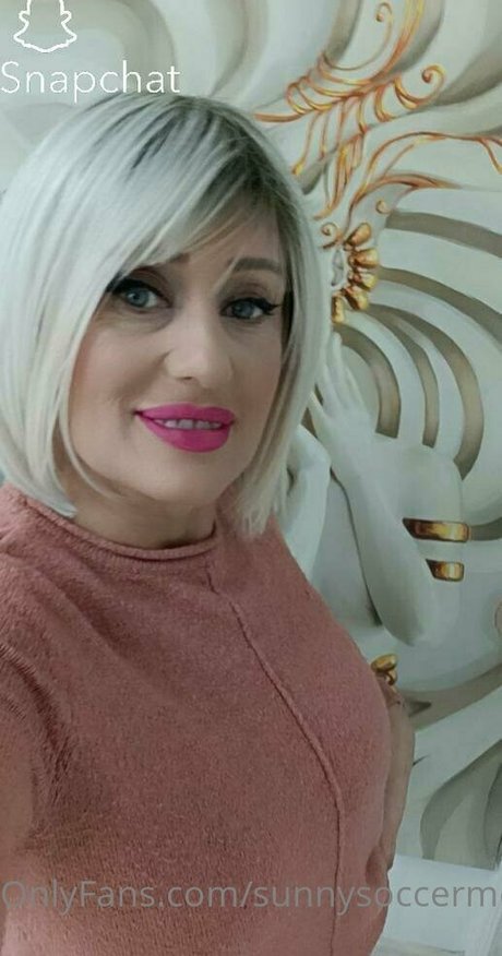 hooters onlyfans free sex pic