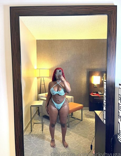 vickyhyuga free pornstar image