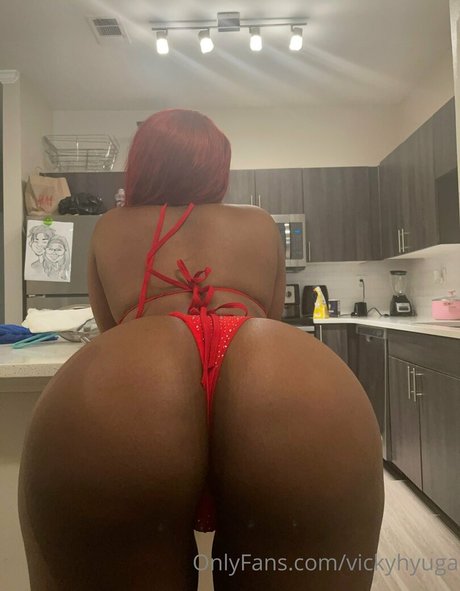 vickyhyuga star top pics