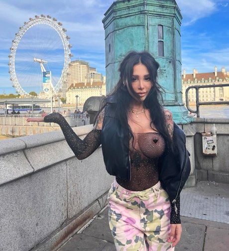 teen trans onlyfans beautiful naked gallery