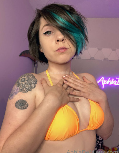 cameltoe onlyfans art porn gallery