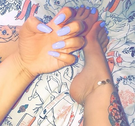 big booty latina onlyfans exclusive picture