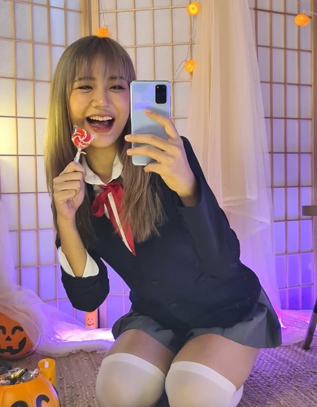 sweetieyukino naked model archive