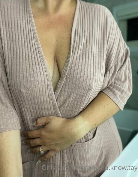 tay energy model naked pics