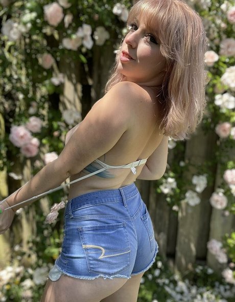 lilpinkalien star exclusive photos