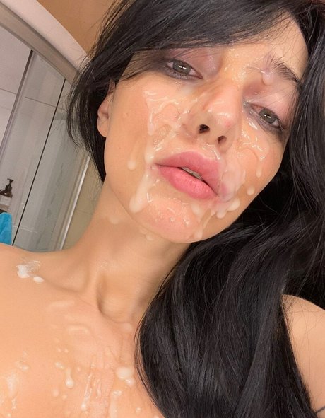 shemale handjob onlyfans naked photos