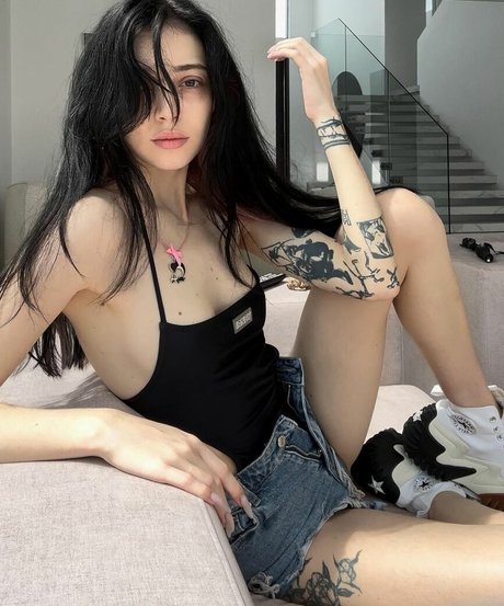 black onlyfans pretty pic