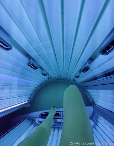 hotnanifree naked actress pictures