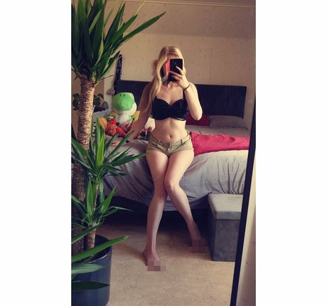 Purrluna best model gallery