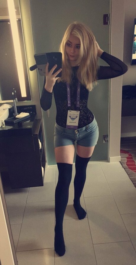 Purrluna star free photo