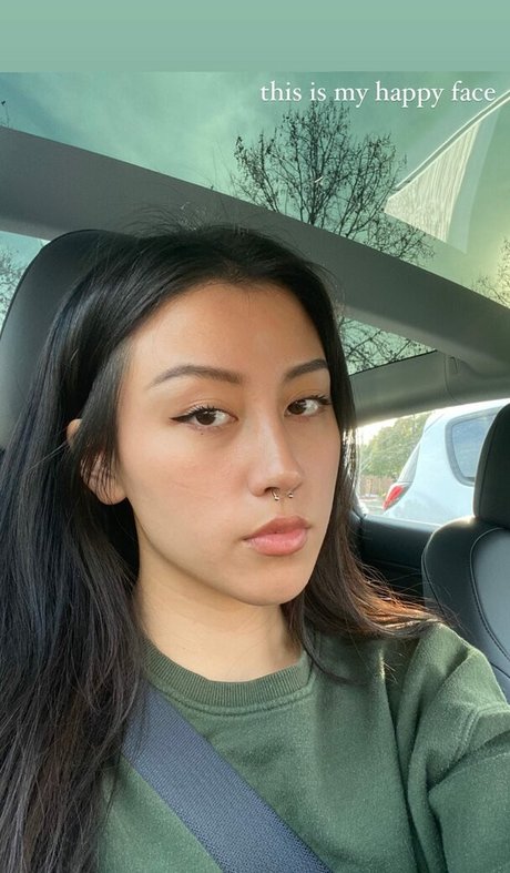 Jubilee Girls star nice pic