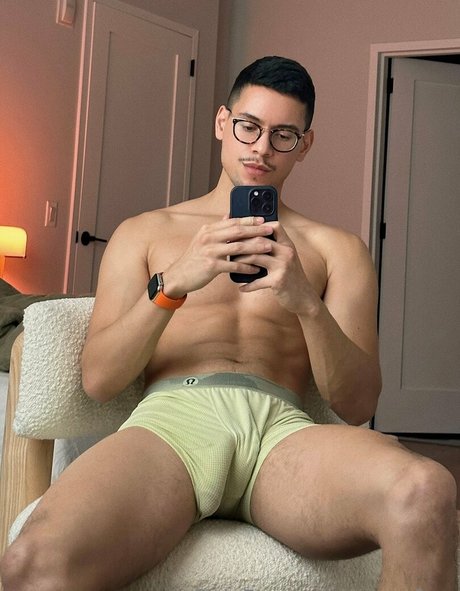 ryxxxfree exclusive pornstar images