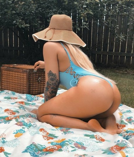 famous nude onlyfans hot sex img