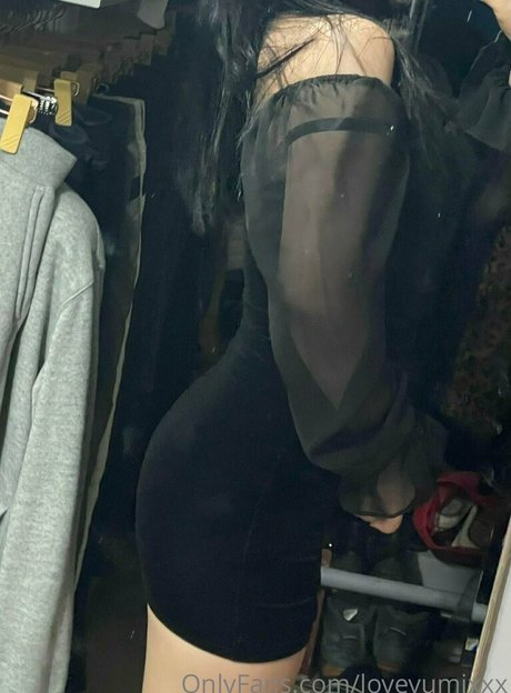 loveyumixxx star porn photo