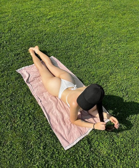 alla mayorovaa erotic star pic