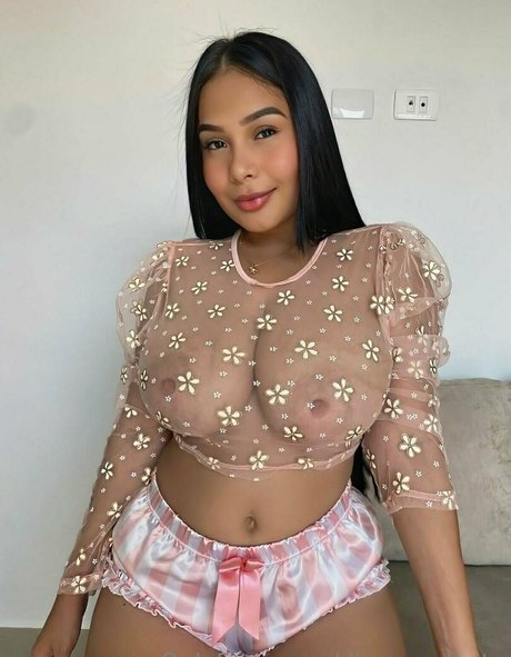 dimepaulinita pretty pornstar photos