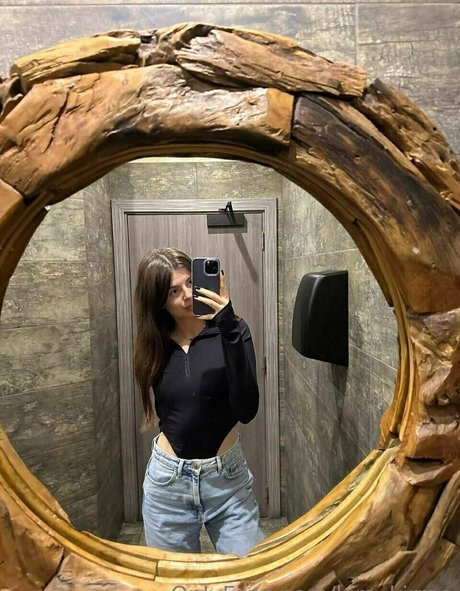 18 year old onlyfans free sexy gallery