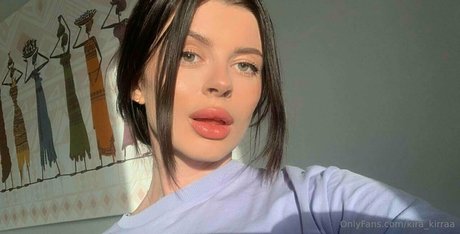 blonde famous onlyfans pretty img