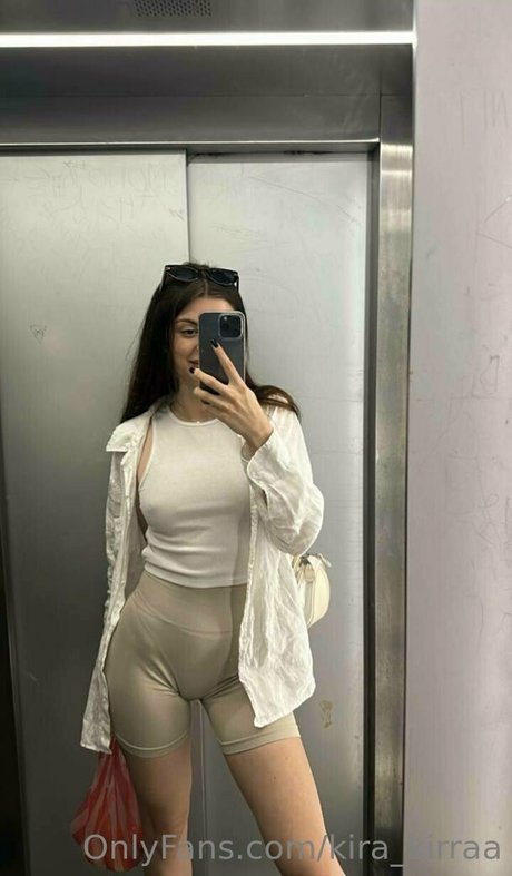 kira kirraa erotic pornstar image